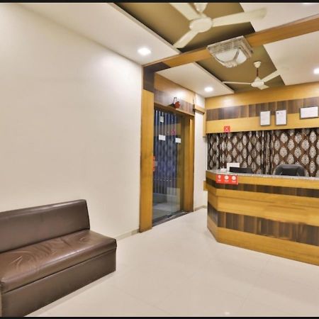 Hotel Shreenath アーメダバード エクステリア 写真